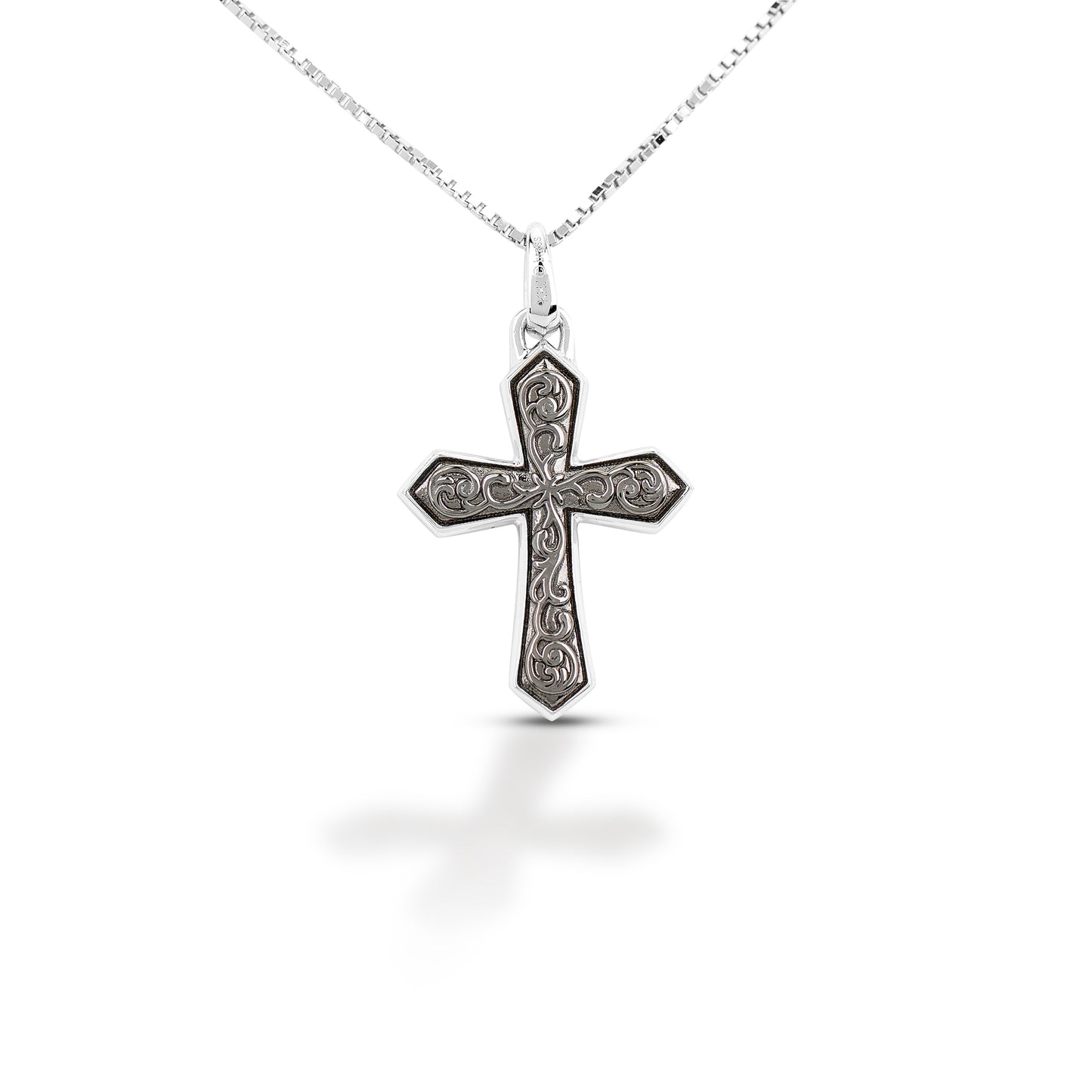 Kelly Herd Small Cross Pendant Necklace