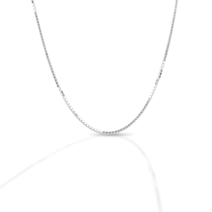 Kelly Herd 1.8mm Box Chain in Sterling Silver is a lovely traditional chain. A look that never goes out of style. Add it to a pendant or wear it alone. It will add a touch of elegance to any outfit. It will make a lovely gift for any occasion.  Features      Solid Box Chain     Sterling Silver     Circle Clasp     1.8mm chain width     16-24" chain length