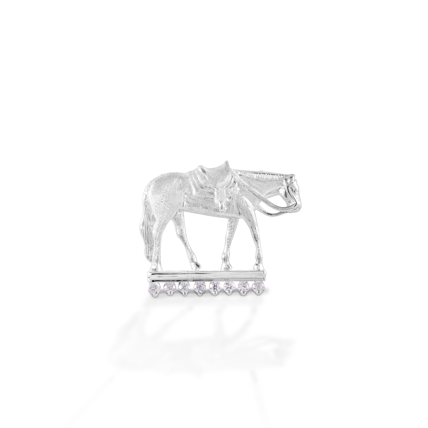 Just for the Western Pleasure rider, Kelly Herd's Pleasure Horse Necklace is beautifully crafted in 14K gold, and enhanced with diamonds. Features Western pleasure horse pendant Enhanced with diamonds Available in 14k gold 31mm x 25mm