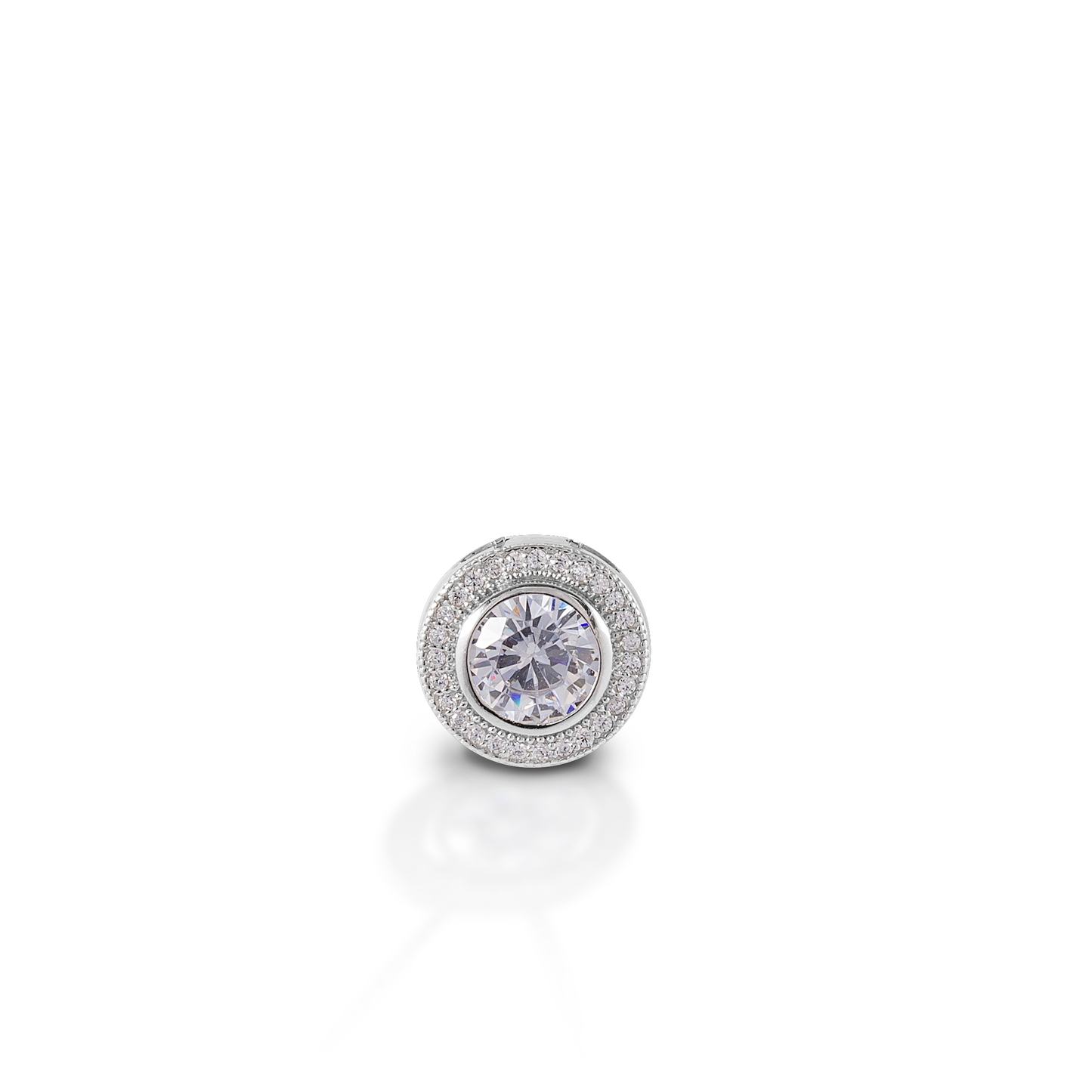 Kelly Herd's Round Bezel Set Pavé Pendant is the kind of pendant you will wear forever! It is classic, elegant, and absolutely timeless! Made of white gold with a round bezel set diamond. Features Round bezel set pendant Available in white 14k gold Diamond 12 mm wide