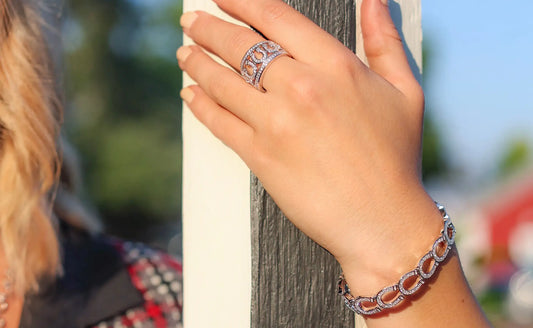 Discover Equestrian Allure With Kelly Herd’s Pavé Horseshoe Ring
