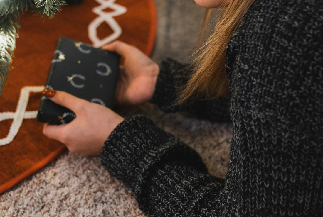 Holiday Jewelry Shopping Guide 2026: Black Friday, Christmas & Boxing Day