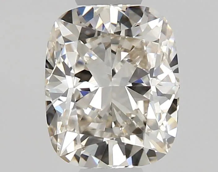 0.53ct Cushion brilliant Natural Diamond (Colour J, Clarity VVS2, GIA Certified)