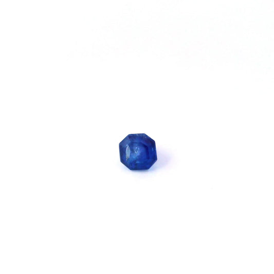 0.93ct Oval Natural Sapphire (Colour Blue, Clarity Slightly Included, Cut Faceted)