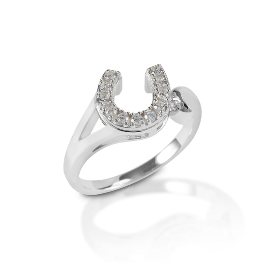 The Kelly Herd Offset Horseshoe Ring is made in your choice of white or yellow gold, featuring an offset horseshoe with diamonds. The elegant curved band adds a modern touch to this pretty ring.  Features      Offset horseshoe ring     Curved band     Diamonds     Available in white, or yellow 14k gold     11mm wide
