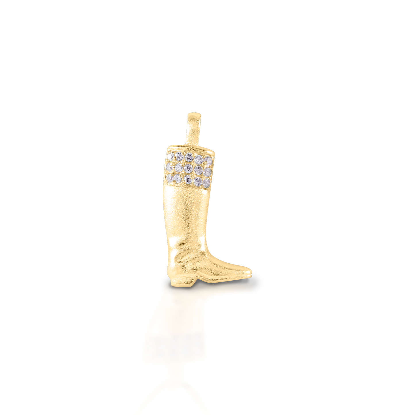 The Kelly Herd English Boot Pendant features a traditional style English boot made of brushed 14K gold and enhanced with diamonds. It brings to mind fox hunts, and jockeys and cavalry officers.  Features      English boot pendant     Enhanced with diamonds     Available in 14K gold     19mm x 18mm